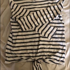 OLD NAVY SHIRT WITH TIE AT THE BOTTOM